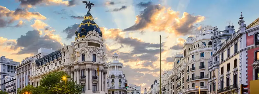 París y Ámsterdam (19 May)